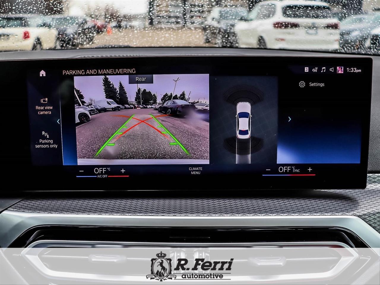 2024 BMW 330 i xDrive 4dr All-Wheel Drive Sedan Photo