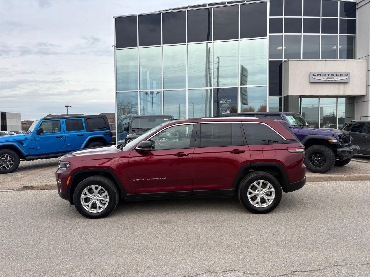 2023 Jeep Grand Cherokee Limited 4dr 4x4 Photo