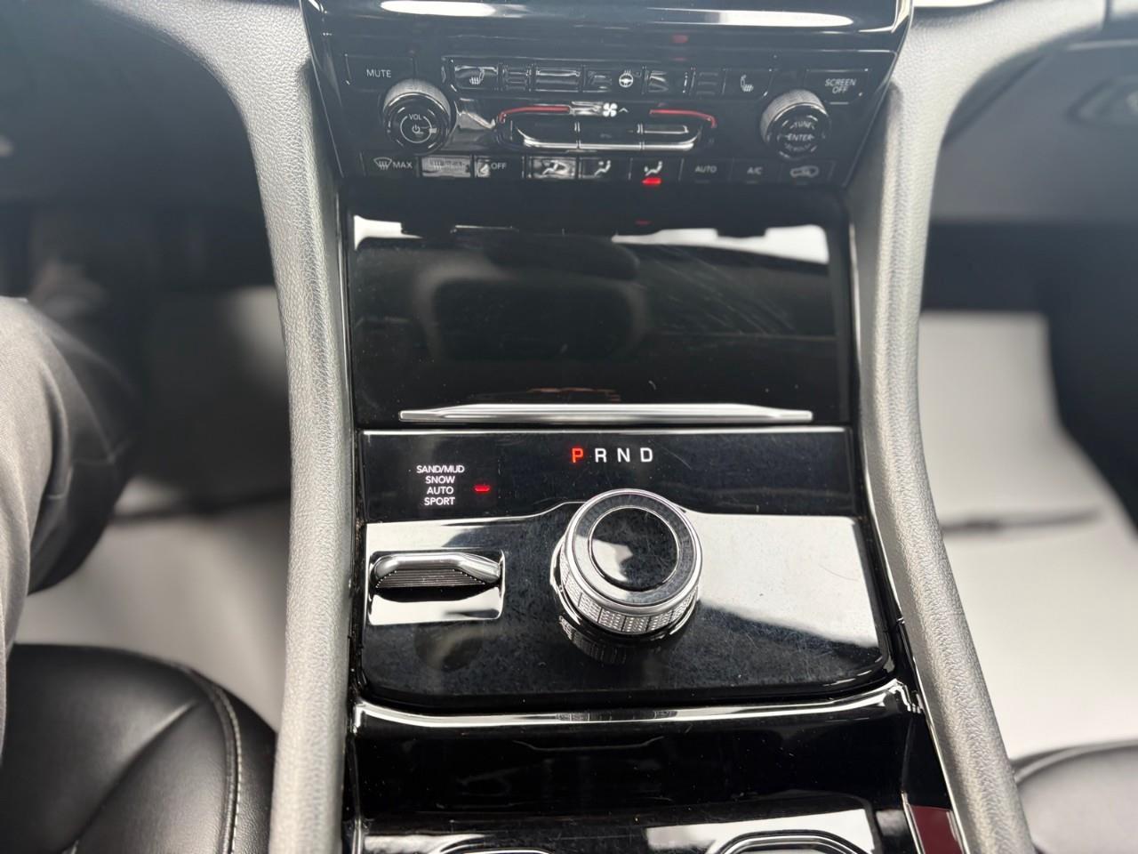 2023 Jeep Grand Cherokee Limited 4dr 4x4 Photo