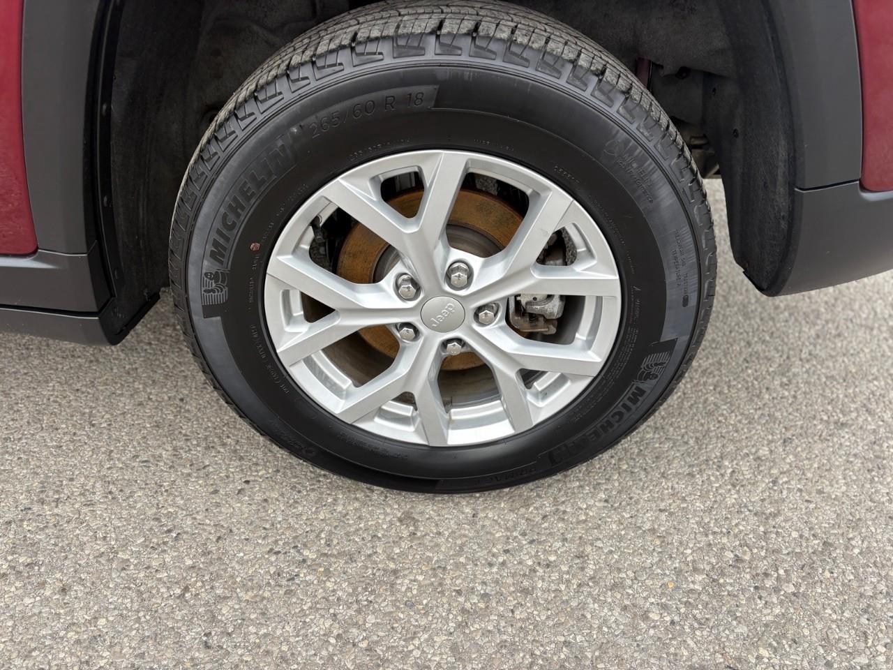 2023 Jeep Grand Cherokee Limited 4dr 4x4 Photo