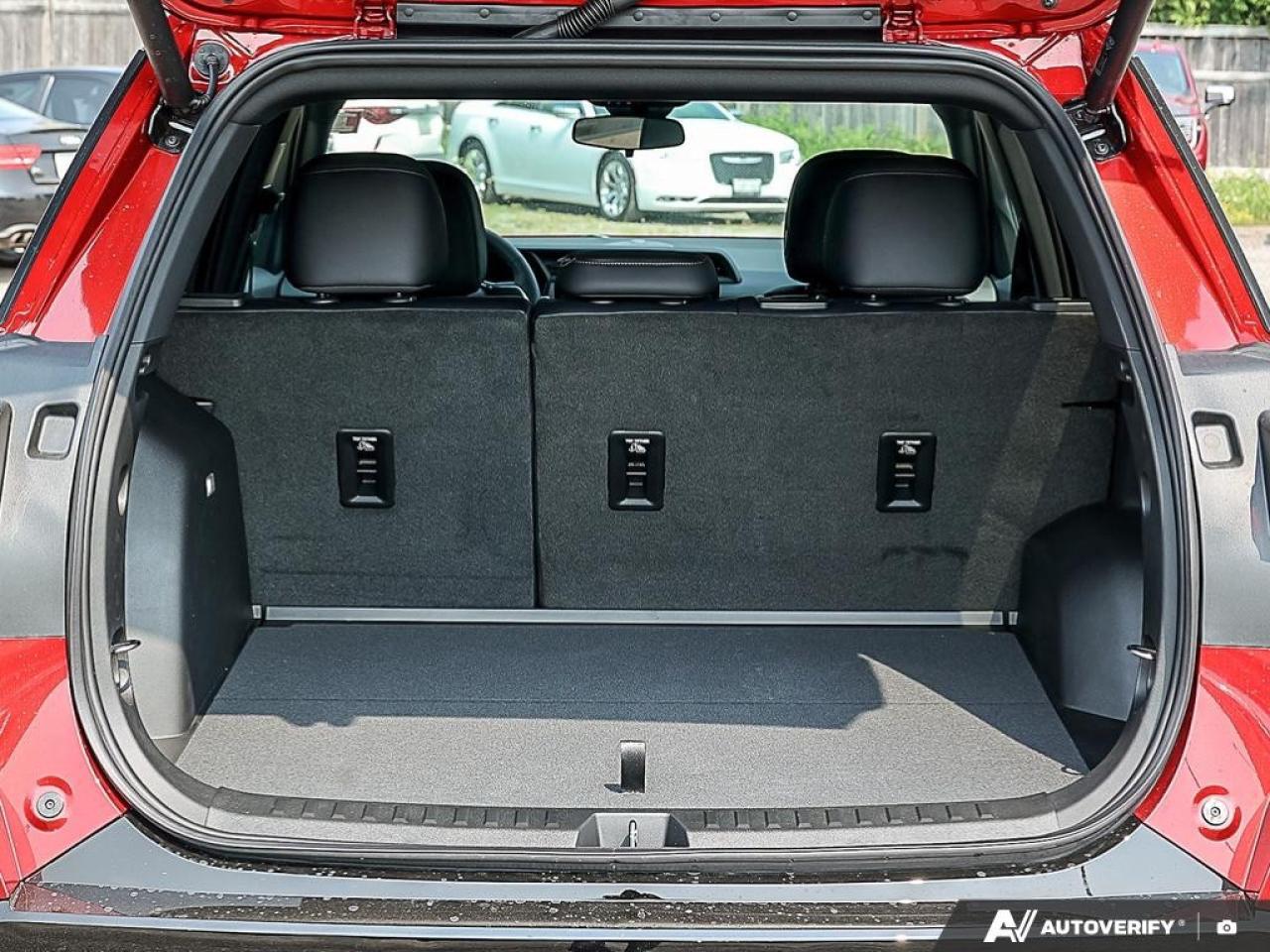 2026 GMC Terrain AWD AT4 Photo