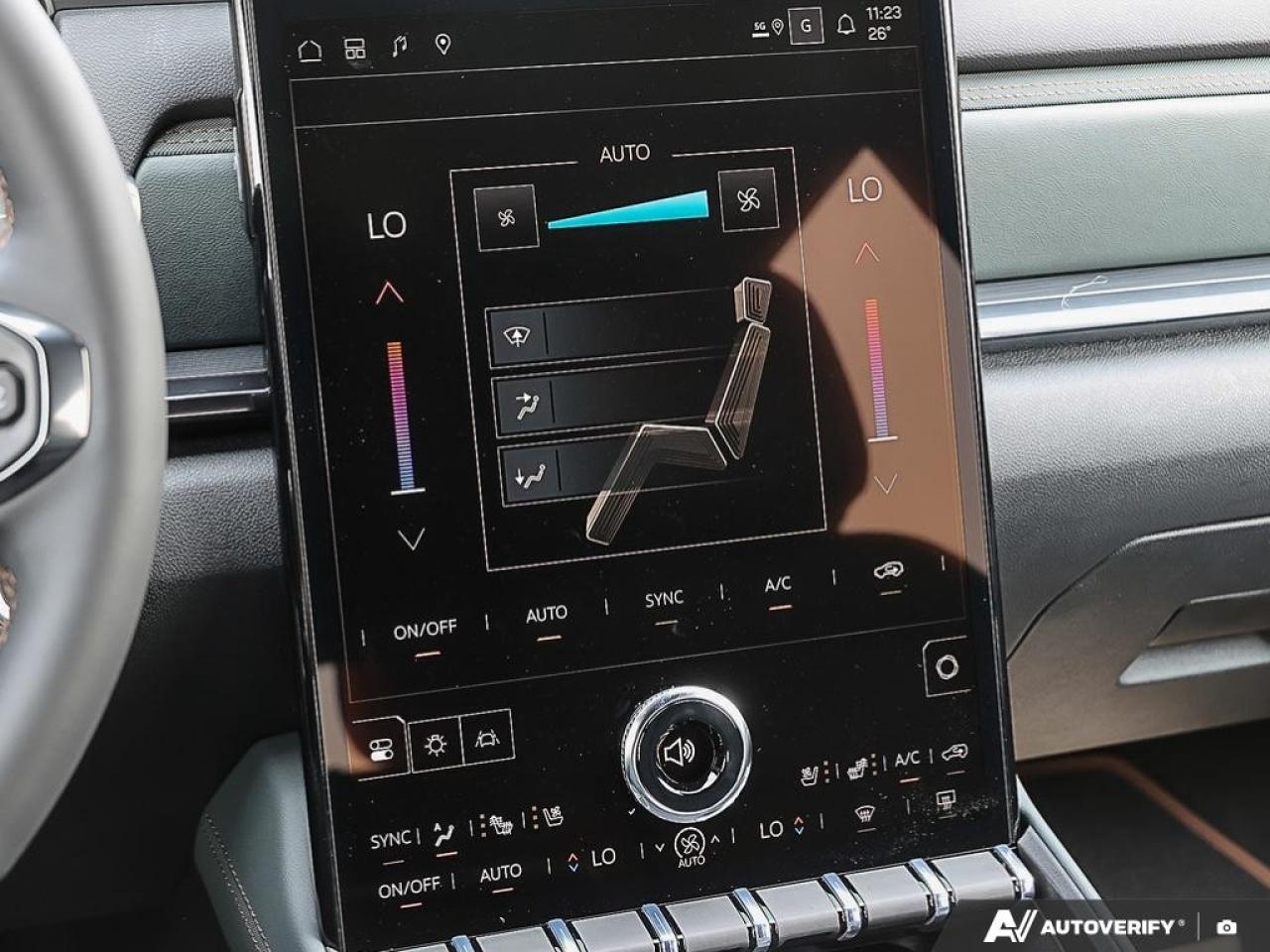 2026 GMC Terrain AWD AT4 Photo