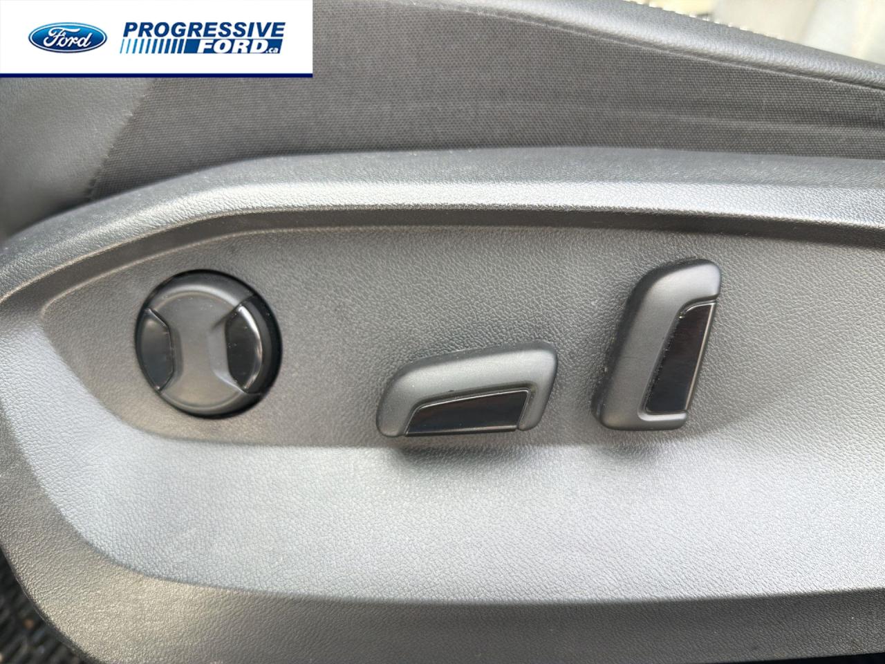 2023 Volkswagen Tiguan Comfortline 4dr All-wheel Drive 4MOTION Photo