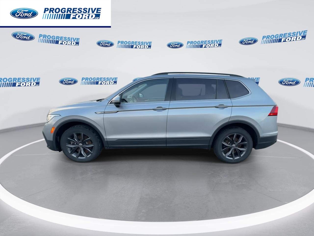 2023 Volkswagen Tiguan Comfortline 4dr All-wheel Drive 4MOTION Photo