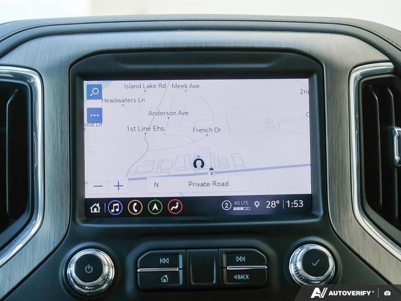 2022 GMC SIERRA 2500HD 4WD Crew Cab Standard Box Denali Photo