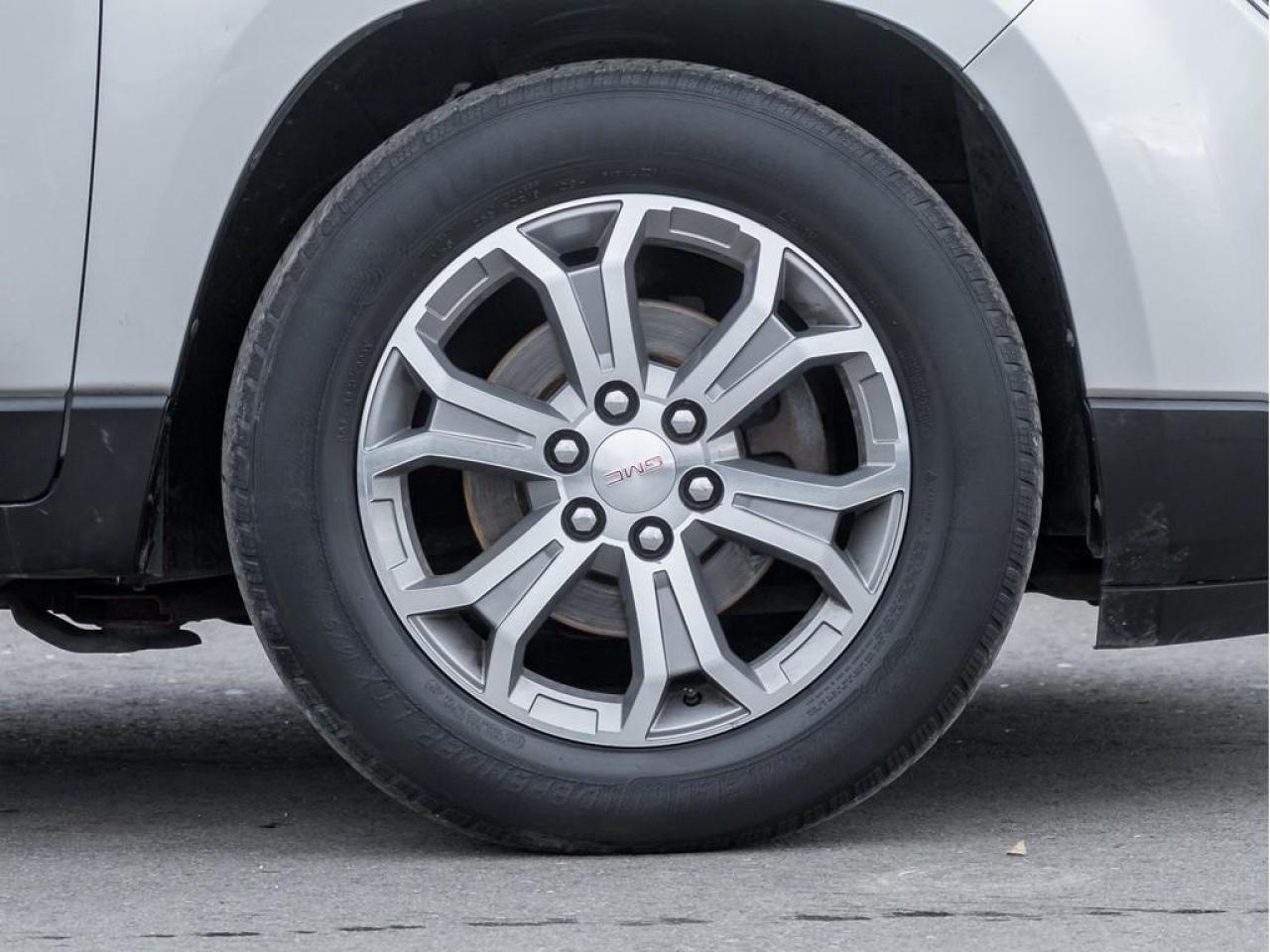 2013 GMC Acadia SLT2 All-wheel Drive Photo3