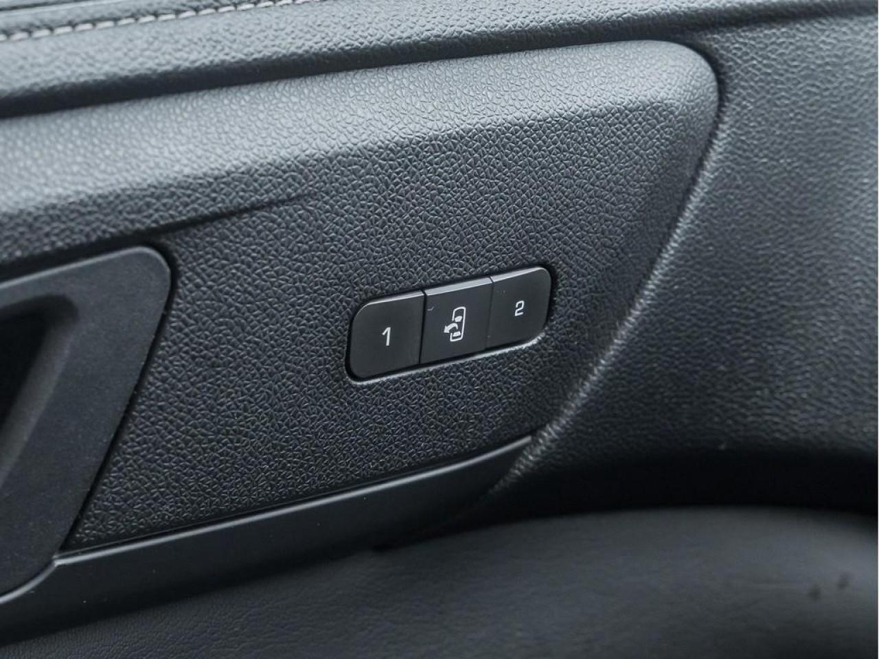 2013 GMC Acadia SLT2 All-wheel Drive Photo