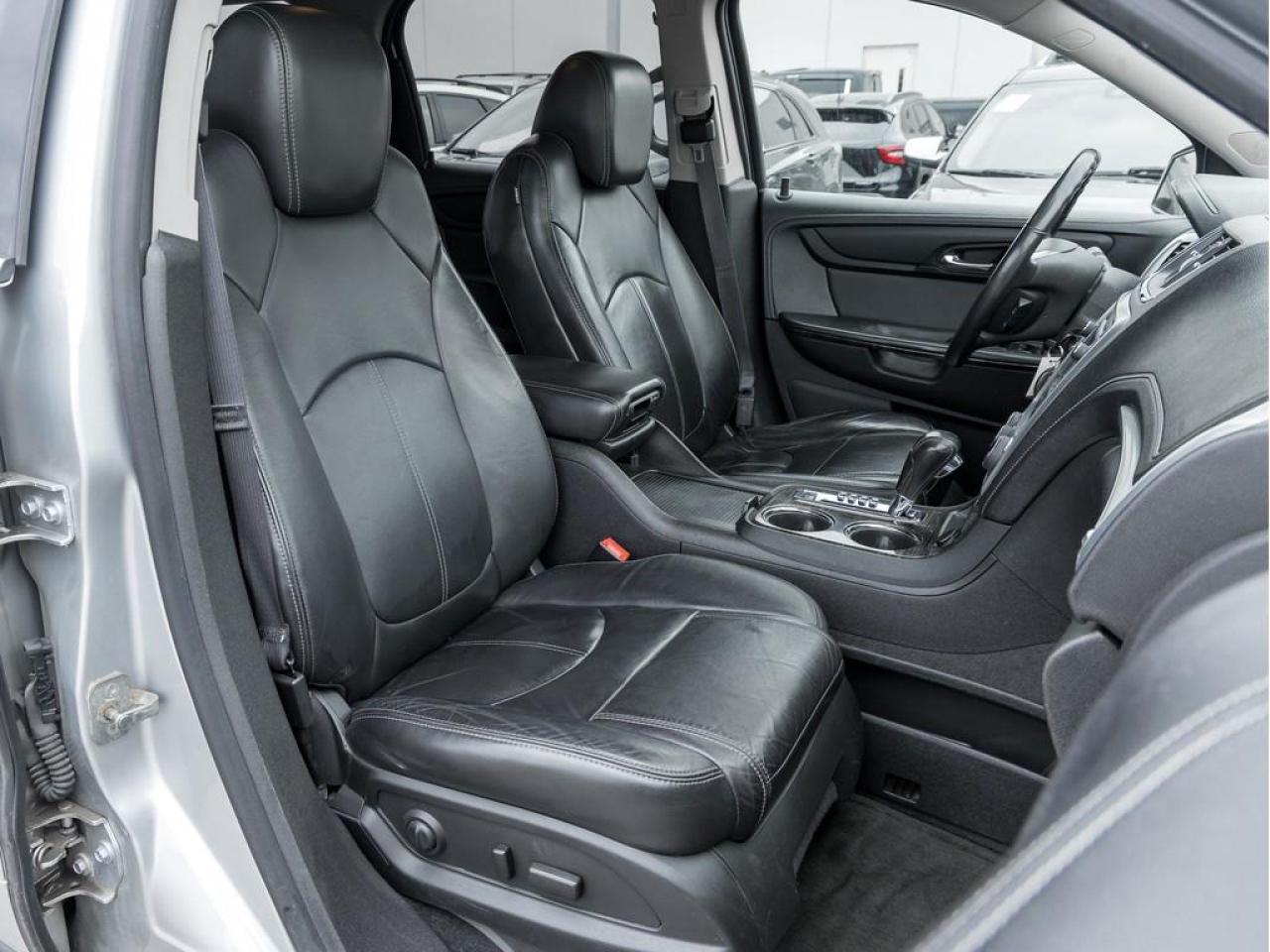 2013 GMC Acadia SLT2 All-wheel Drive Photo