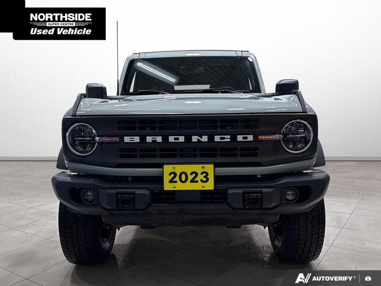 2023 Ford Bronco Black Diamond 4dr 4x4 Photo