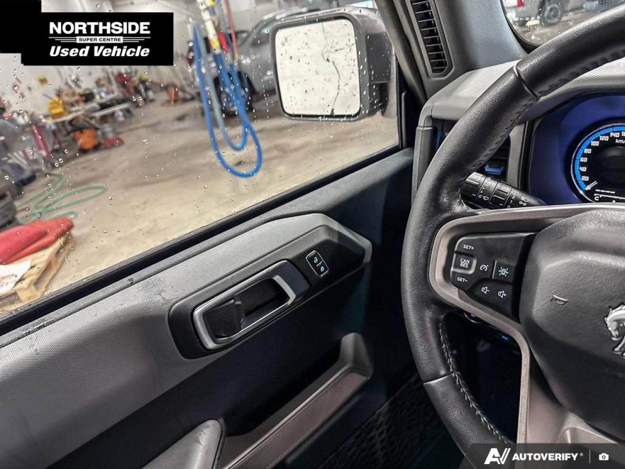 2023 Ford Bronco Black Diamond 4dr 4x4 Photo