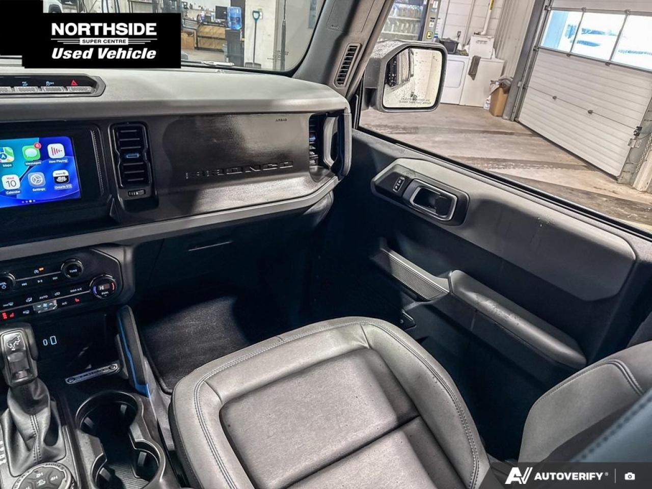 2023 Ford Bronco Black Diamond 4dr 4x4 Photo