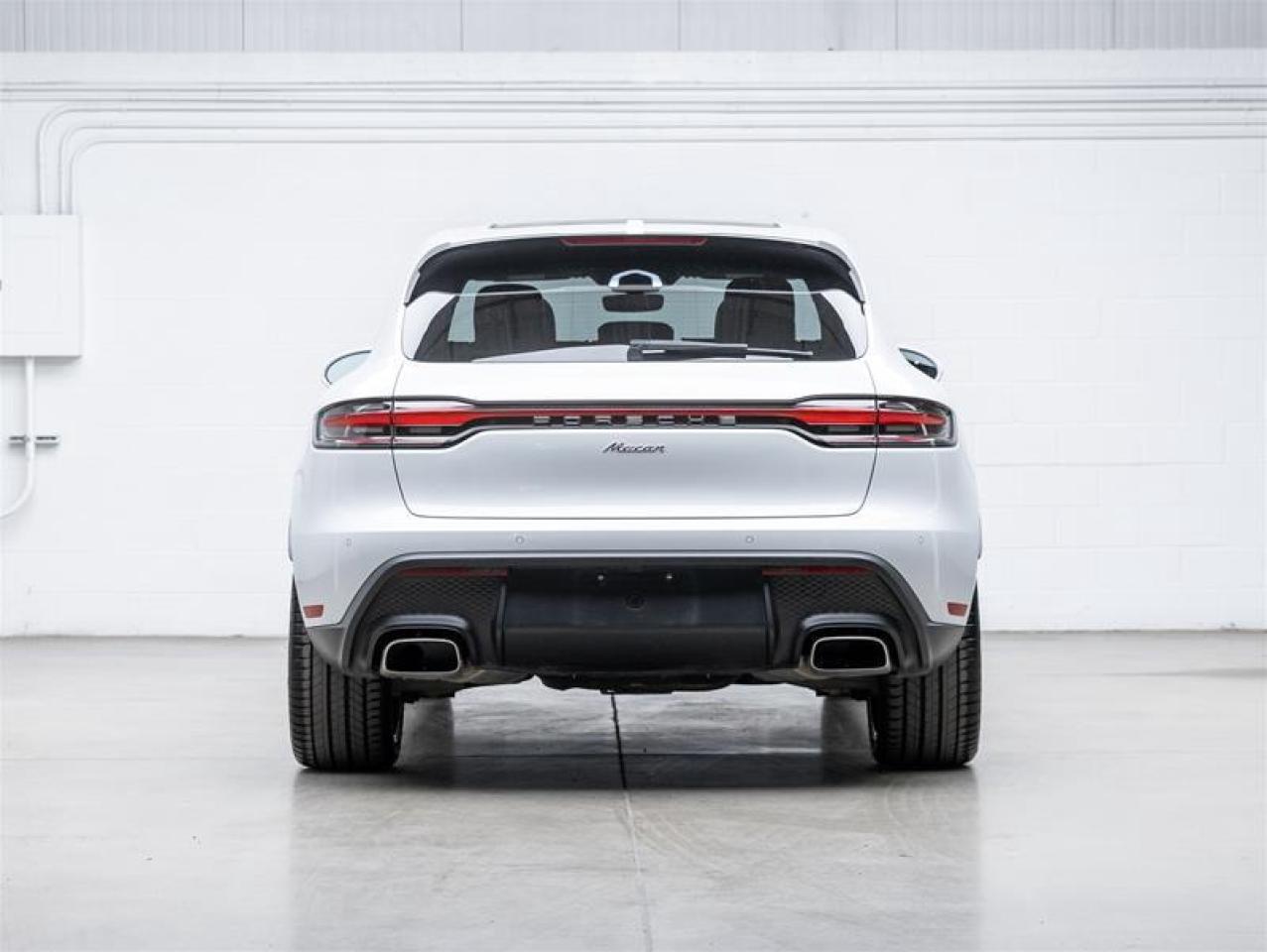 2025 Porsche Macan  Photo