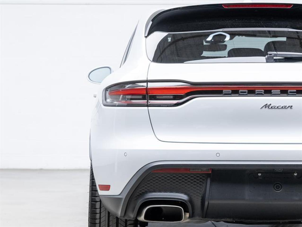 2025 Porsche Macan  Photo