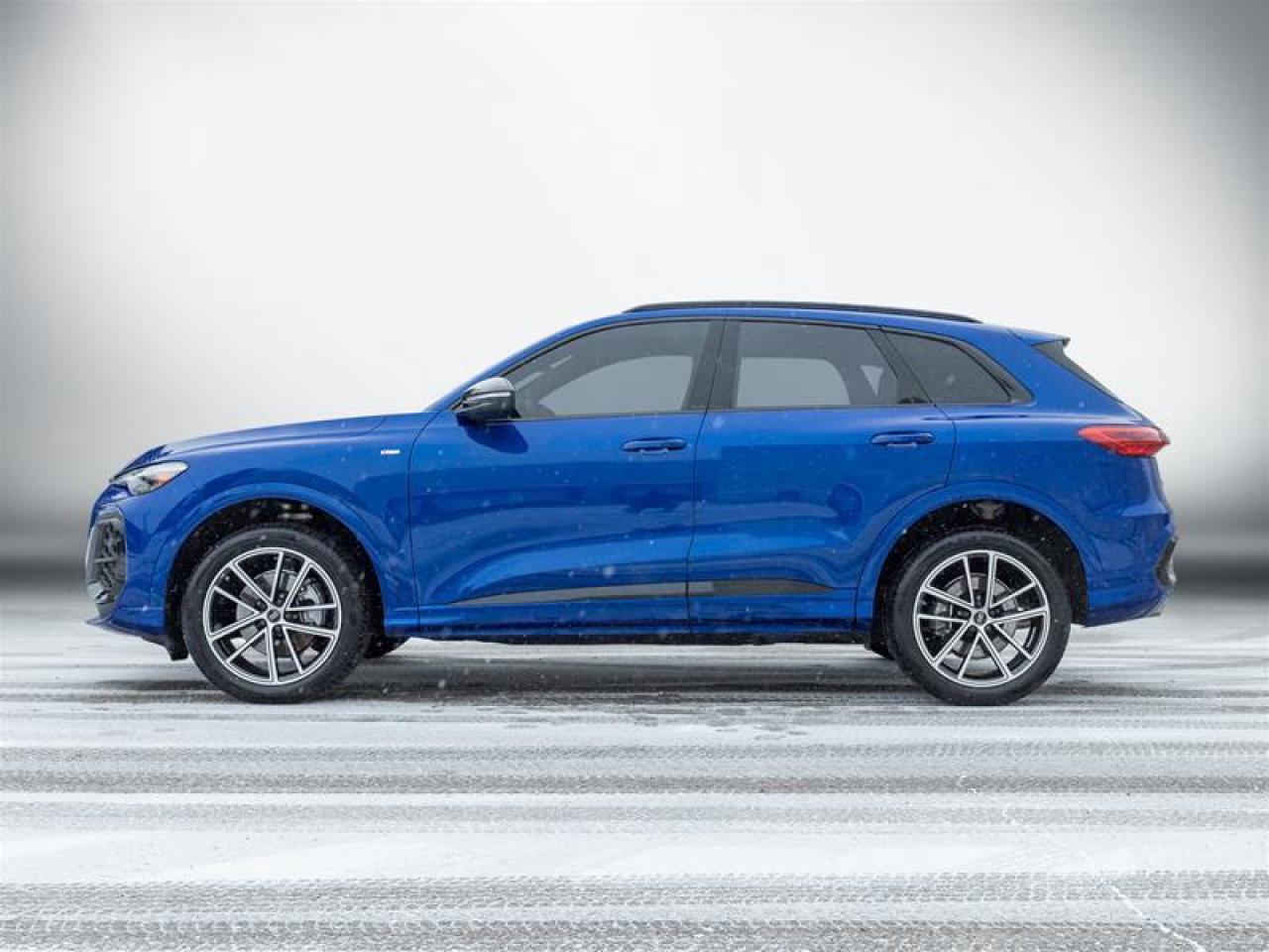2025 Audi New Q5 2.0T Progressiv 4dr All-Wheel Drive quattro Sport Utility Photo3