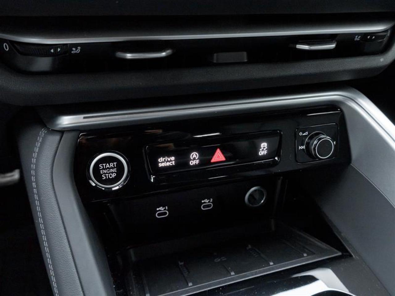 2025 Audi New Q5 2.0T Progressiv 4dr All-Wheel Drive quattro Sport Utility Photo