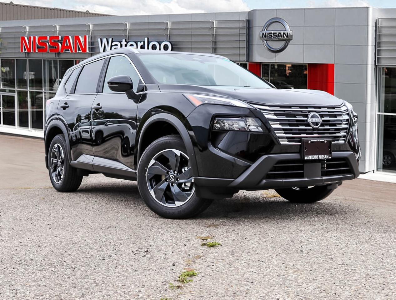 2025 Nissan Rogue SV Moonroof ALMOST NO KM'S Photo0