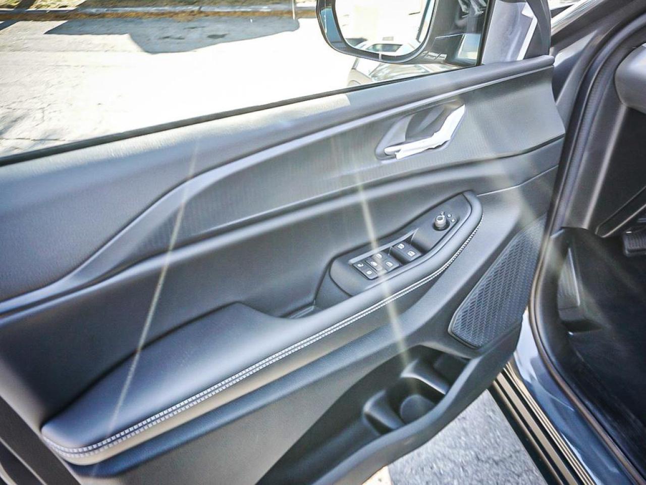 2025 Jeep Grand Cherokee  Photo