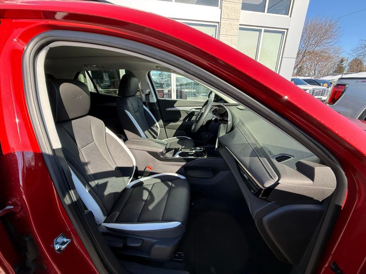 2025 Buick Envision Sport Touring 4dr All-Wheel Drive Photo