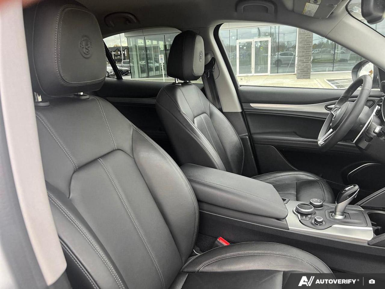 2018 Alfa Romeo Stelvio Base 4dr All-Wheel Drive Photo