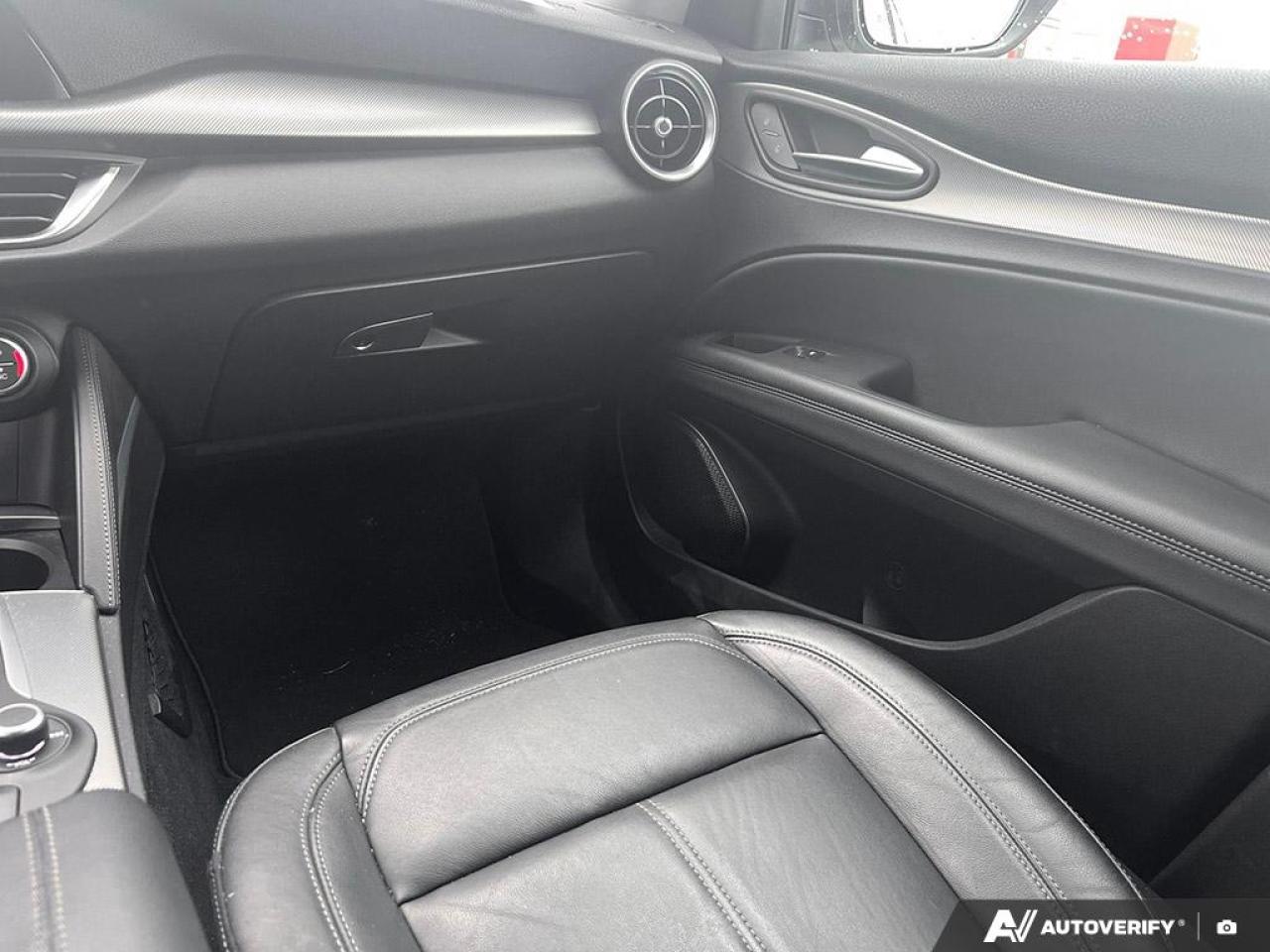 2018 Alfa Romeo Stelvio Base 4dr All-Wheel Drive Photo