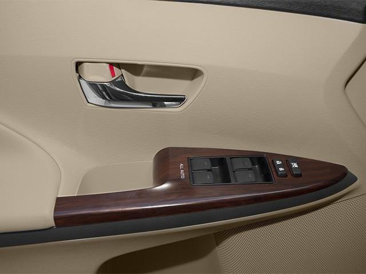 2013 Toyota Venza V6 Photo