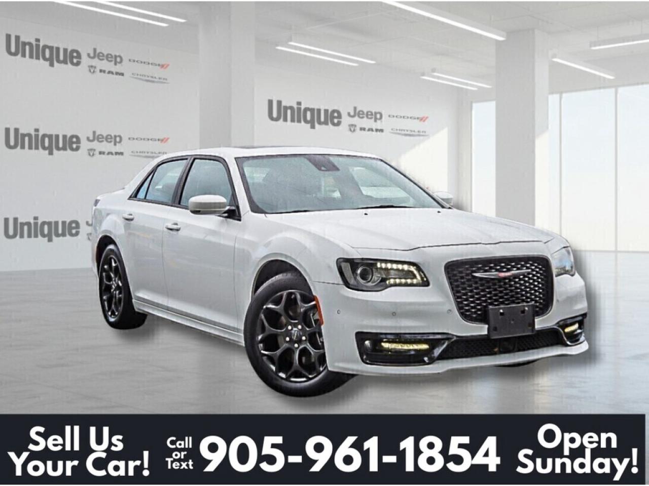 2023 Chrysler 300  Photo0