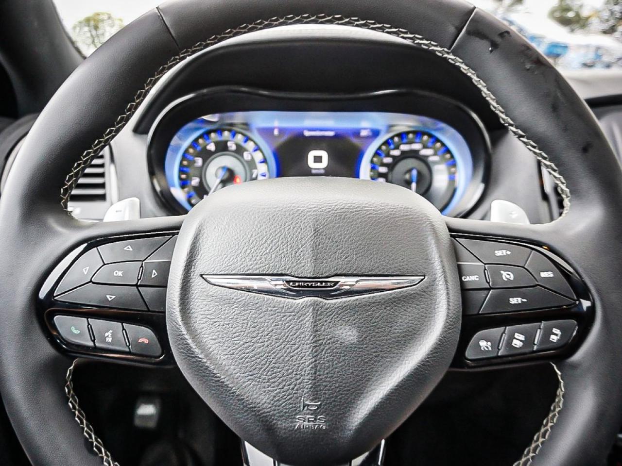 2023 Chrysler 300  Photo