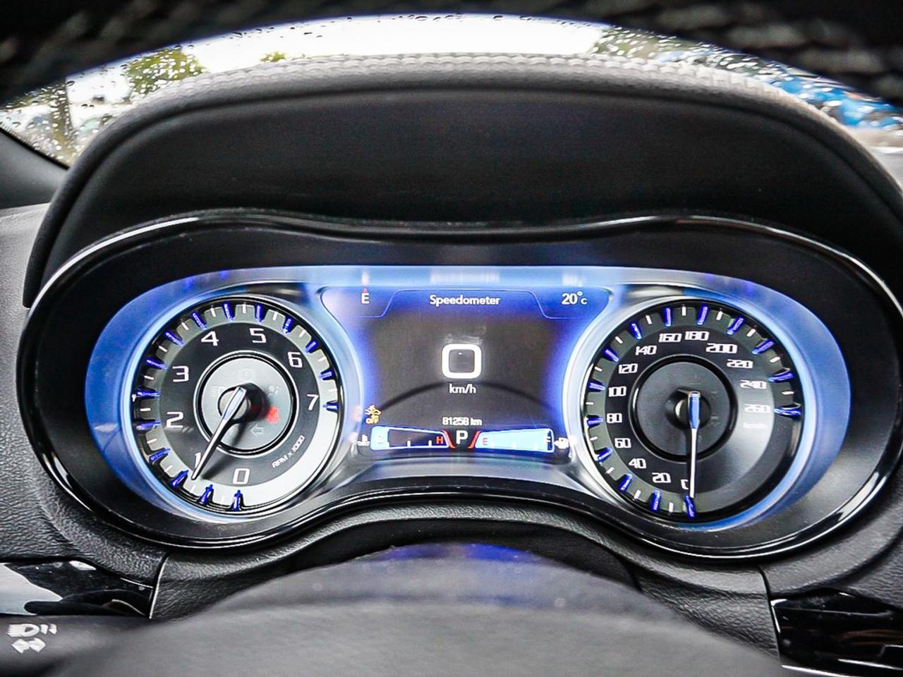 2023 Chrysler 300  Photo