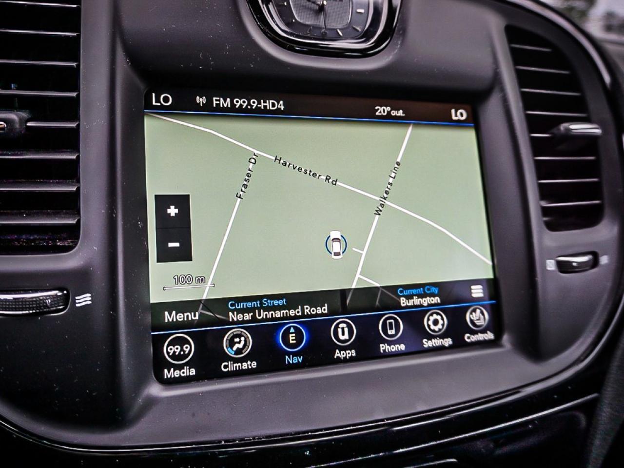 2023 Chrysler 300  Photo