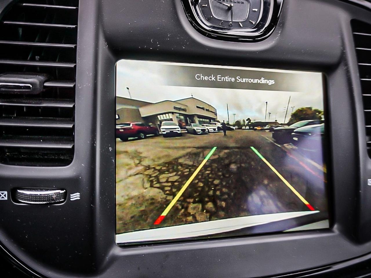 2023 Chrysler 300  Photo