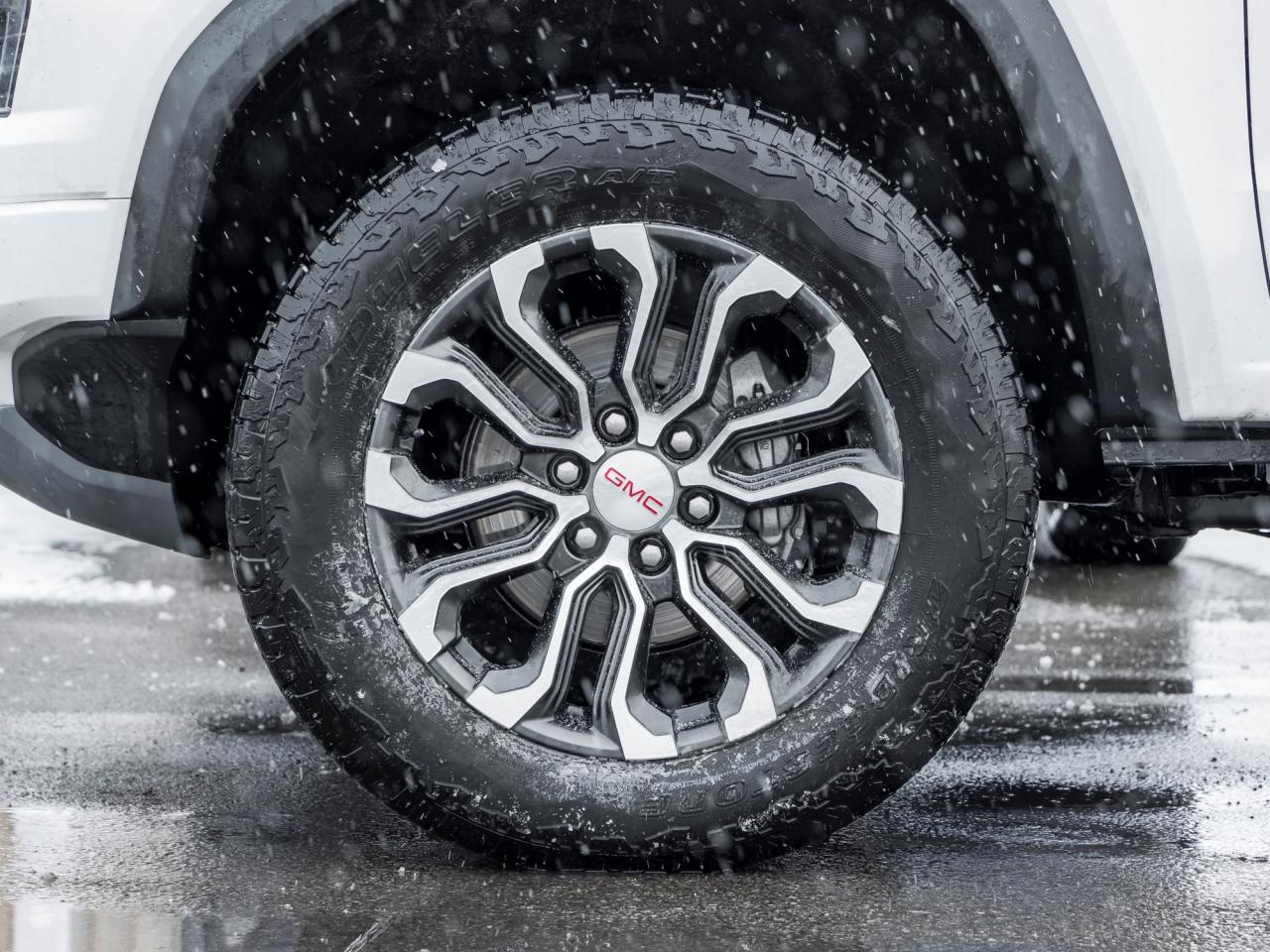 2025 GMC Canyon Denali 4WD – TurboMax   Denali Luxury   20" WHEELS Photo