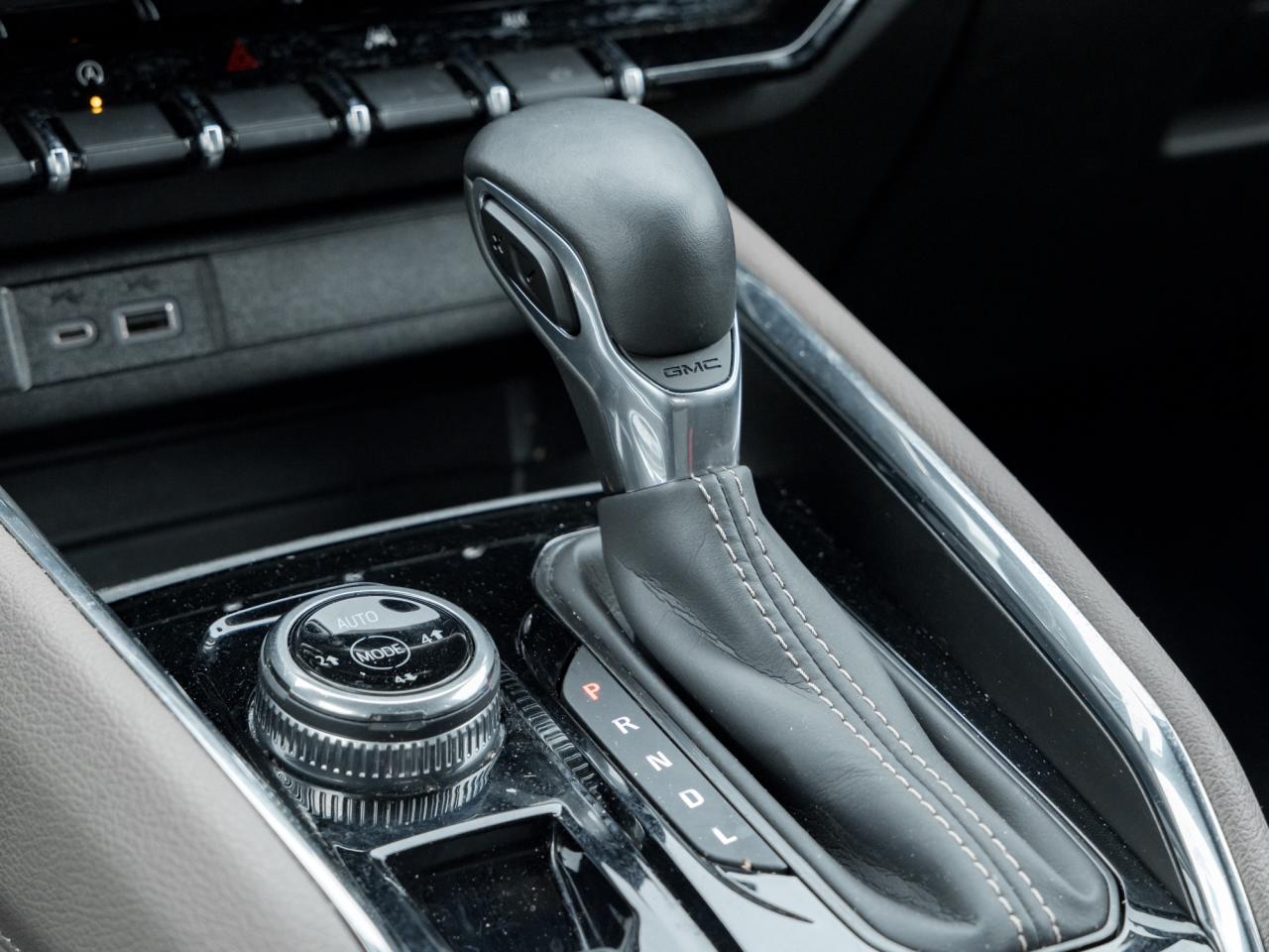 2025 GMC Canyon Denali 4WD – TurboMax   Denali Luxury   20" WHEELS Photo