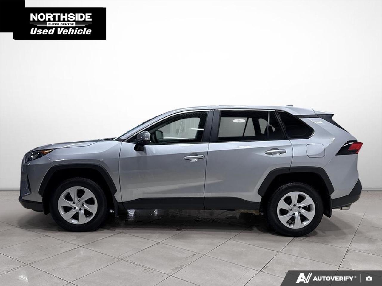 2025 Toyota RAV4 LE 4dr All-wheel Drive Photo2