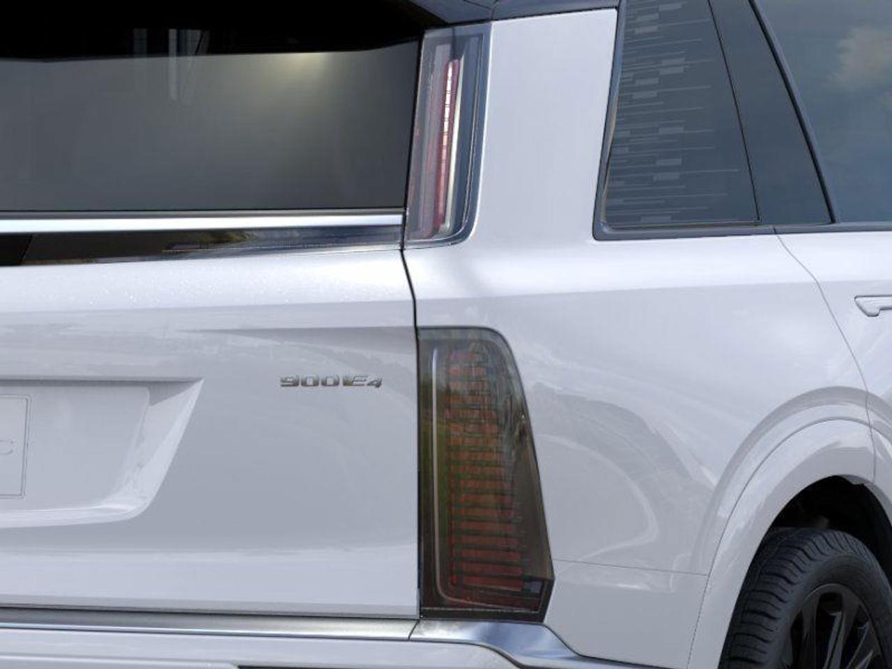 2026 Cadillac VISTIQ Platinum 4dr All-Wheel Drive Photo