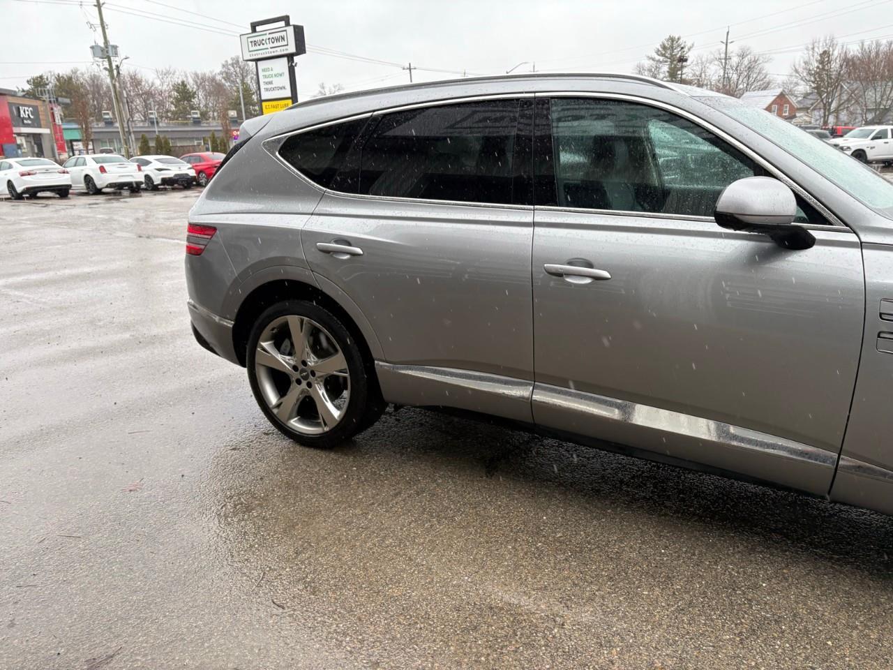 2024 Genesis GV80 3.5T Advanced 5P 4dr All-Wheel Drive Photo