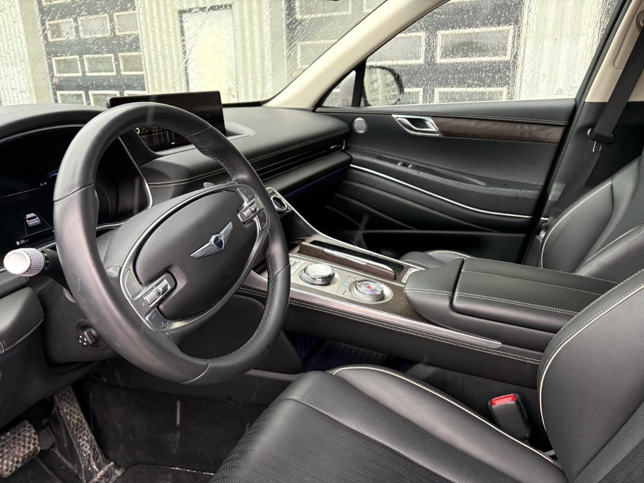 2024 Genesis GV80 3.5T Advanced 5P 4dr All-Wheel Drive Photo