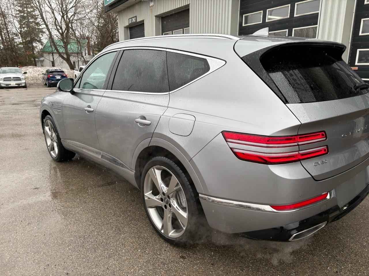 2024 Genesis GV80 3.5T Advanced 5P 4dr All-Wheel Drive Photo