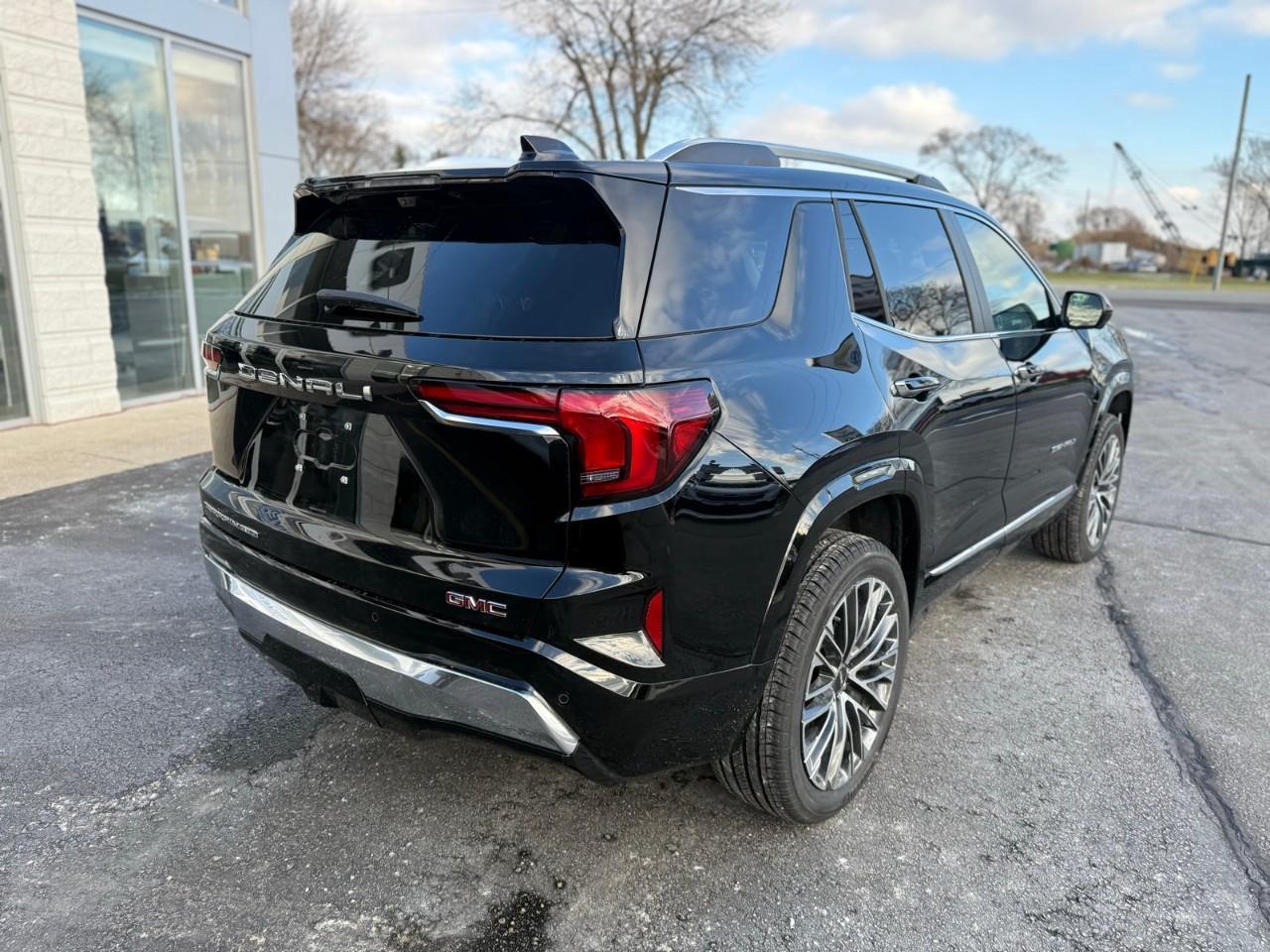 2026 GMC Terrain Denali 4dr All-Wheel Drive Photo