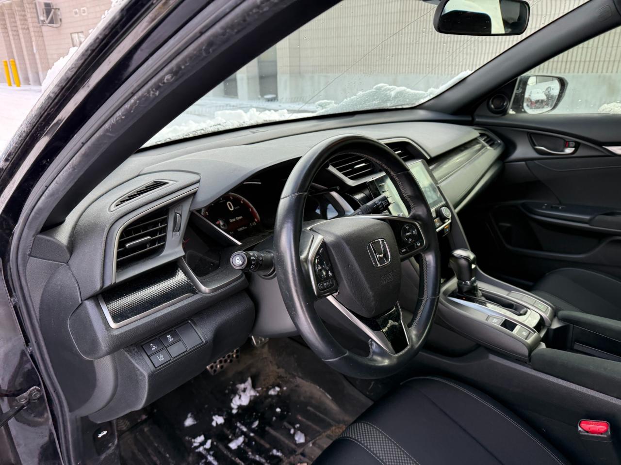 2020 Honda Civic Sport 4dr Hatchback Photo