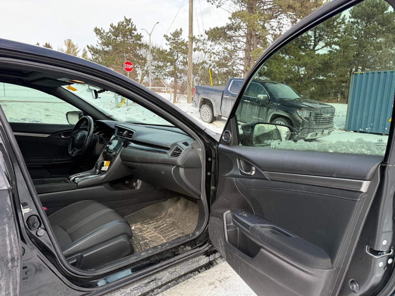 2020 Honda Civic Sport 4dr Hatchback Photo