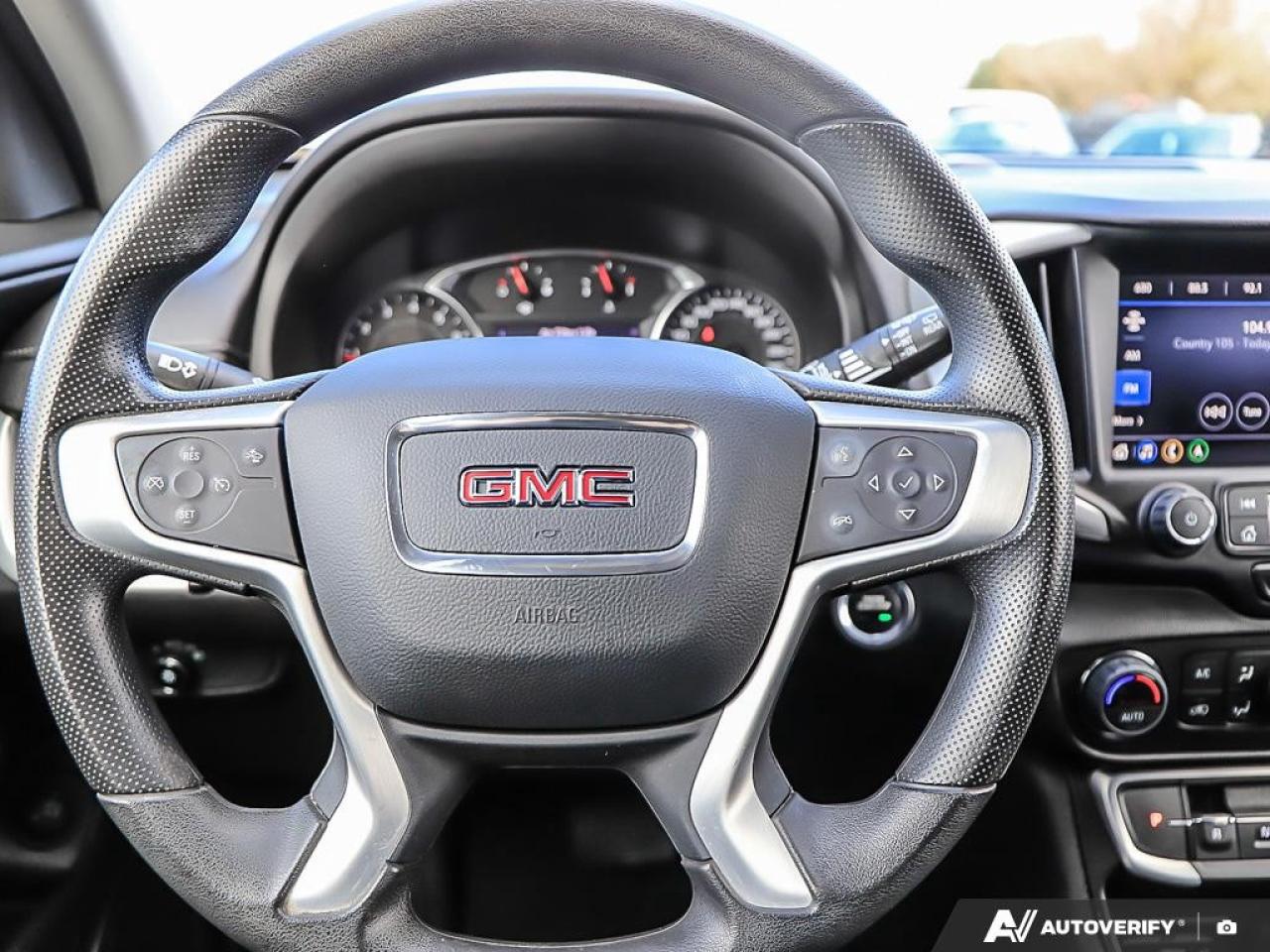 2022 GMC Terrain AWD SLE Photo