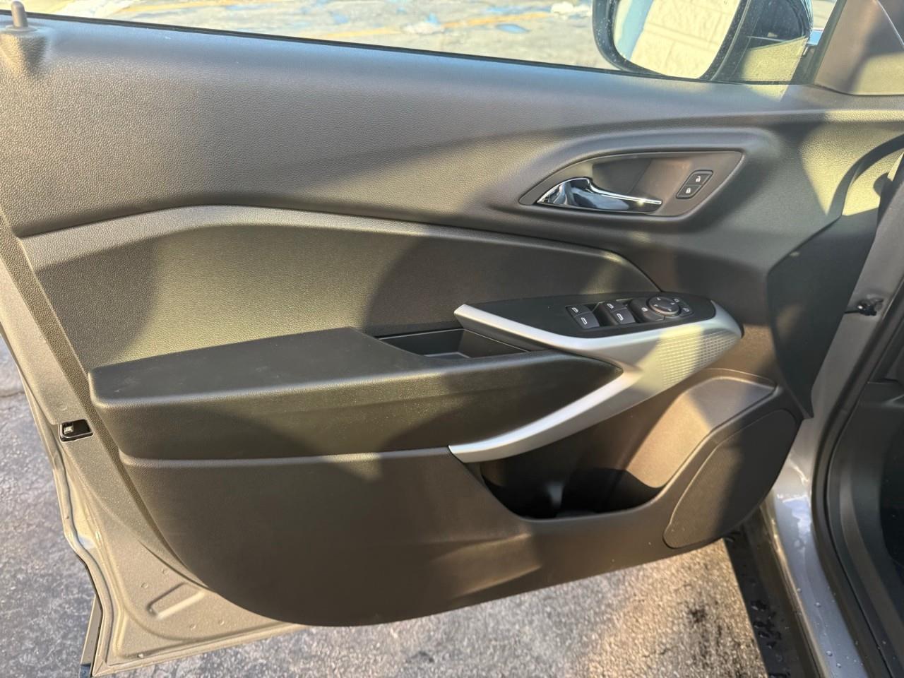 2026 Chevrolet Trax 1RS 4dr Front-Wheel Drive Photo