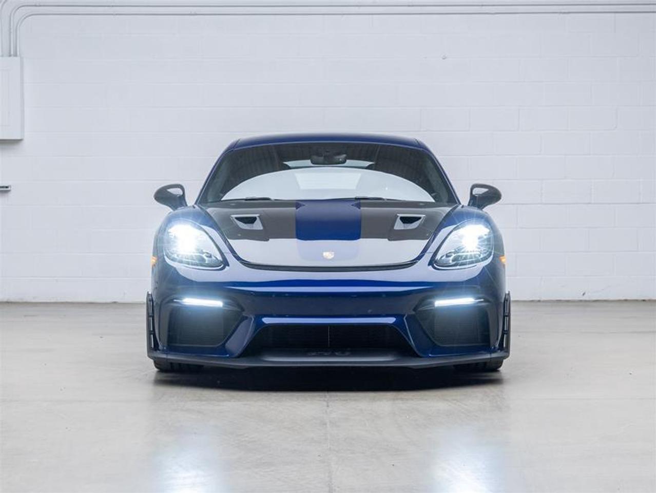 2025 Porsche 718 Cayman  Photo