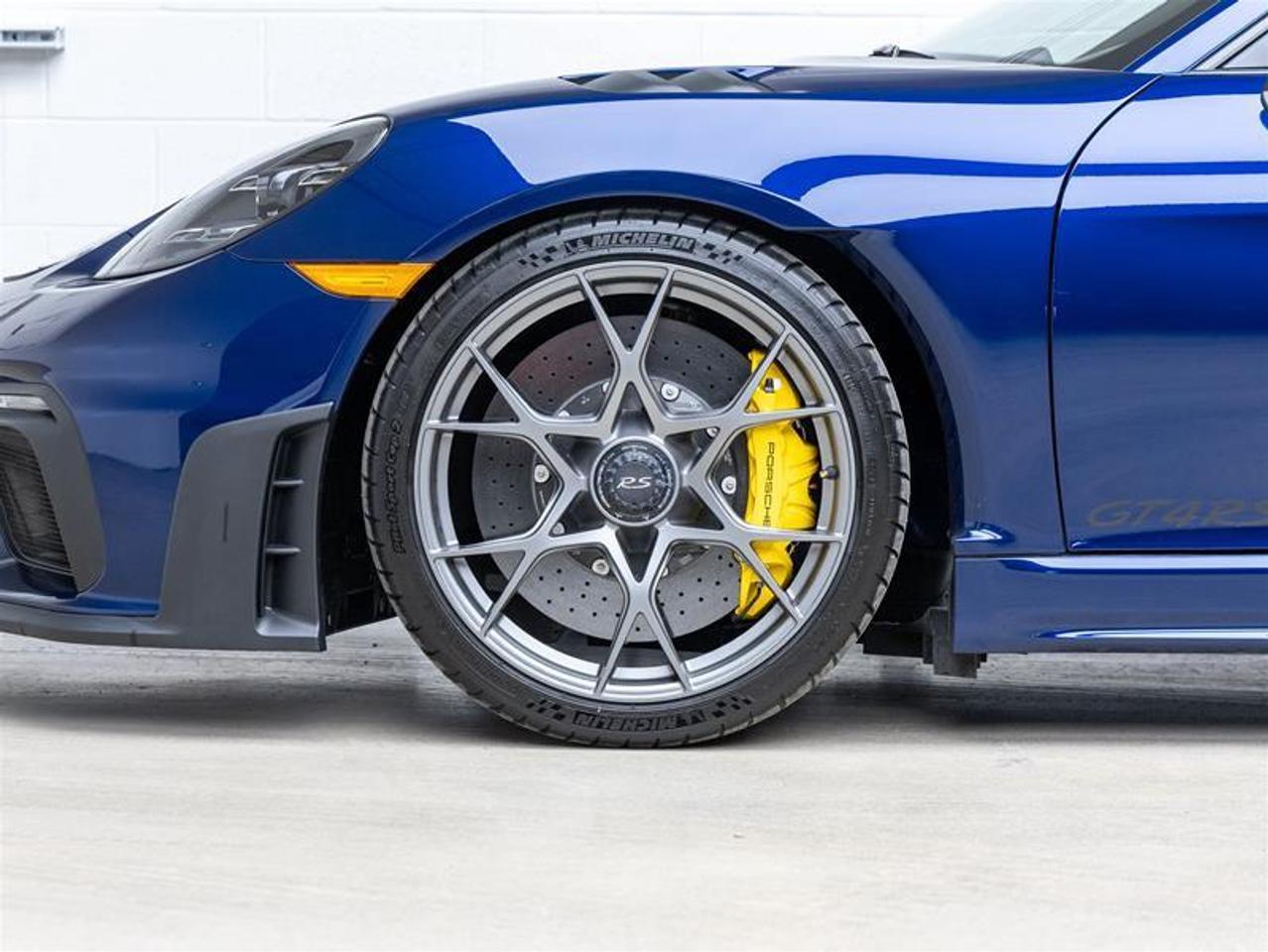 2025 Porsche 718 Cayman  Photo