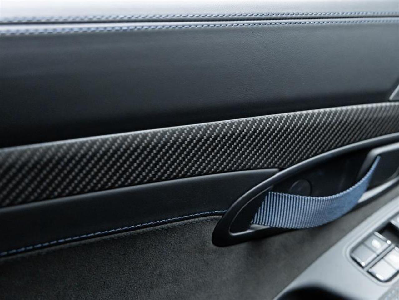 2025 Porsche 718 Cayman  Photo