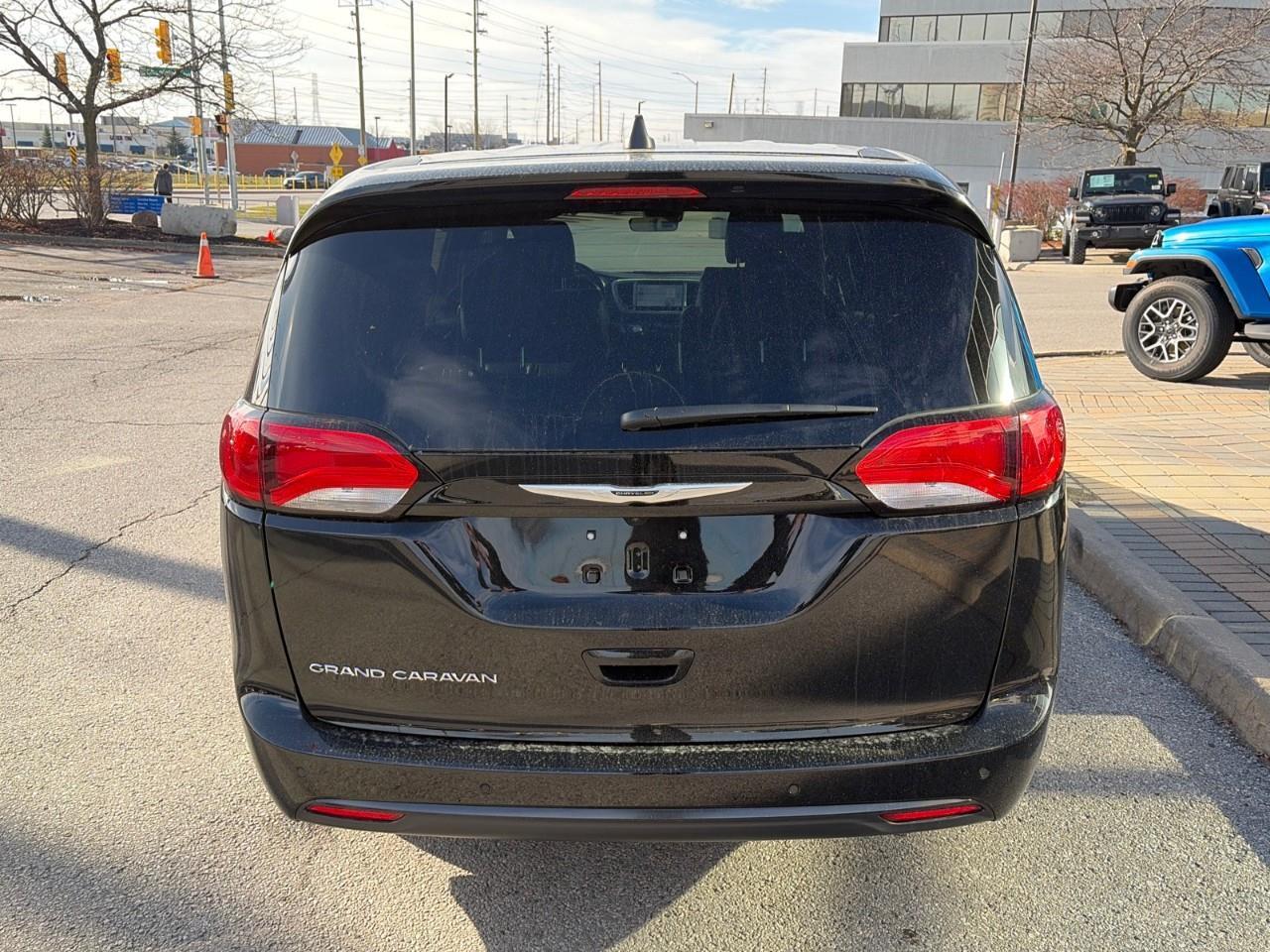 2026 Chrysler Grand Caravan SXT Front-Wheel Drive Passenger Van Photo