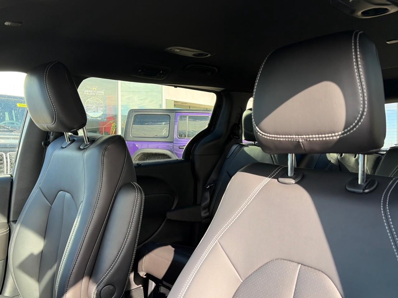 2026 Chrysler Grand Caravan SXT Front-Wheel Drive Passenger Van Photo