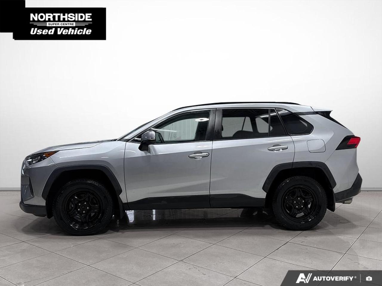 2020 Toyota RAV4 LE 4dr All-wheel Drive Photo