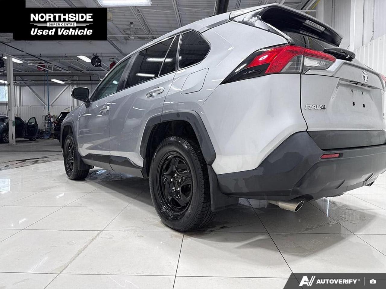 2020 Toyota RAV4 LE 4dr All-wheel Drive Photo