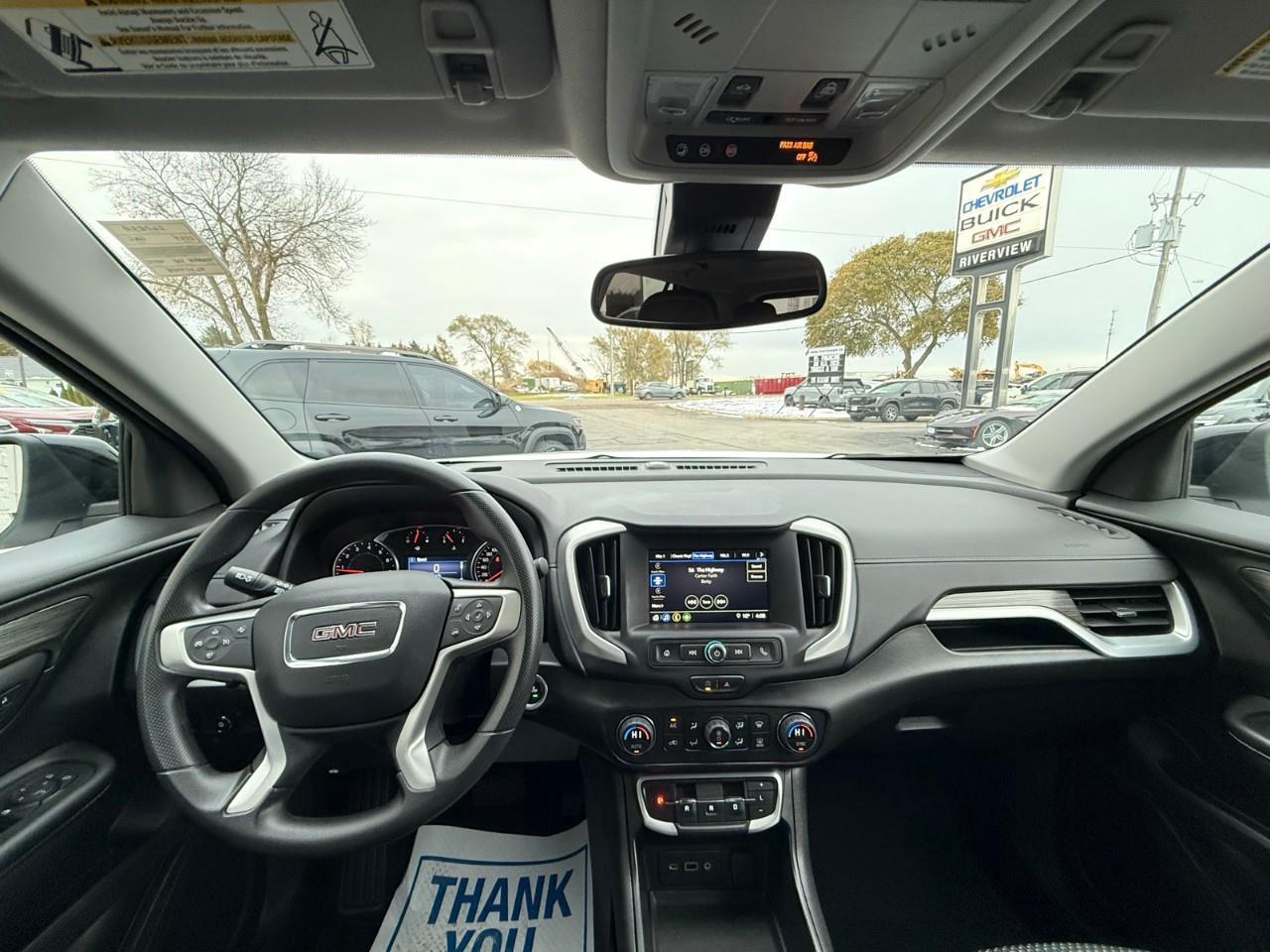 2024 GMC Terrain SLE 4dr All-Wheel Drive Photo